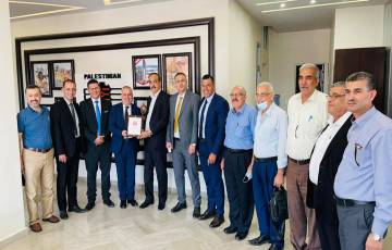 الاتحاد العام للصناعات يلتقي اداره الشركات في بنك فلسطين 