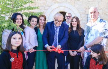 بنك فلسطين يساهم في افتتاح مكتبة سراج ودار الحكاية في كفر عقب