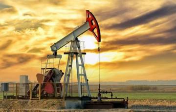 رغم صدمة المخزونات.. النفط يحوم قرب أعلى مستوى بـ 9 أشهر ارتفاع كبير للمخزونات يفوق التوقعات