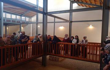 السياحة تستقبل وفدا ًمن مبادرة "غزة أحلى" في زيارة للكنيسة البيزنطية